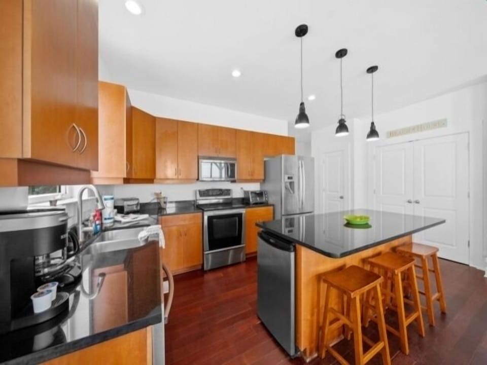 Indoors, Room, Furniture, Kitchen Island, Kitchen