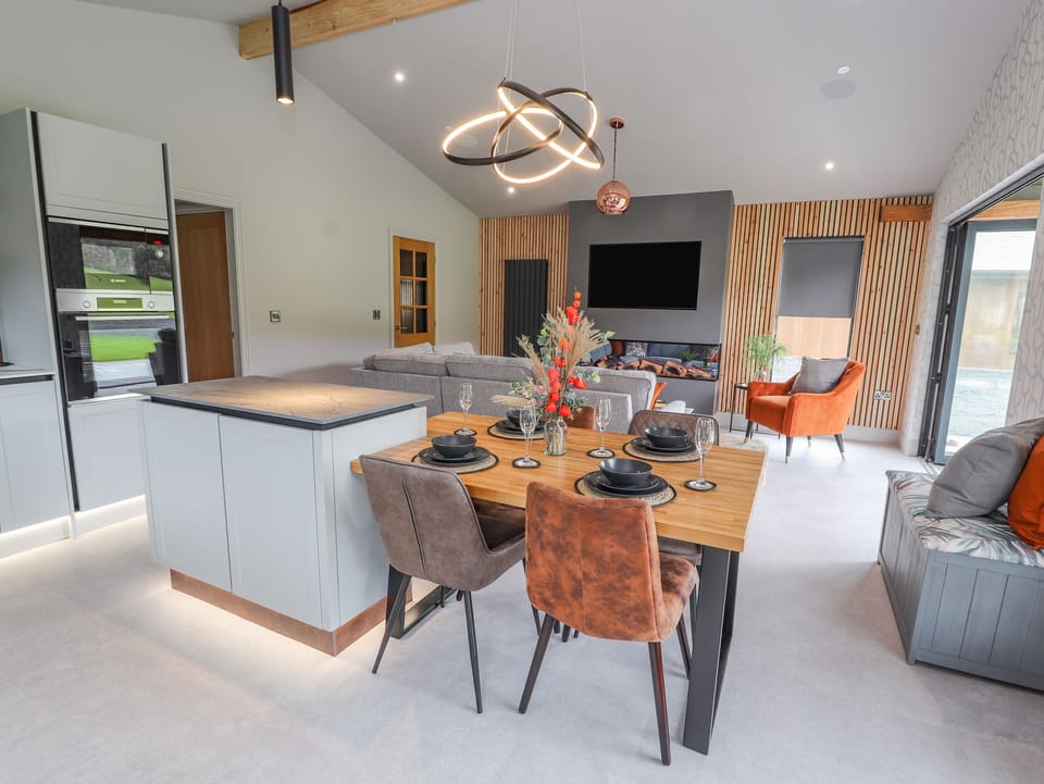 Cottage | Interior