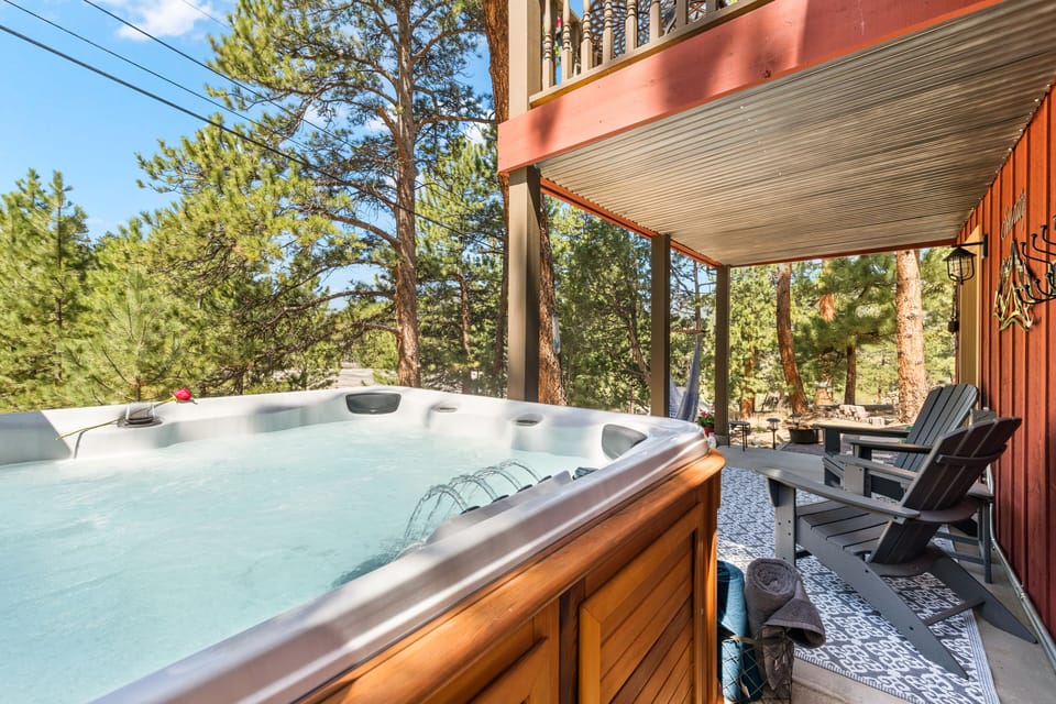 Salt water hot tub, a great way to relax after hiking or a day in town!