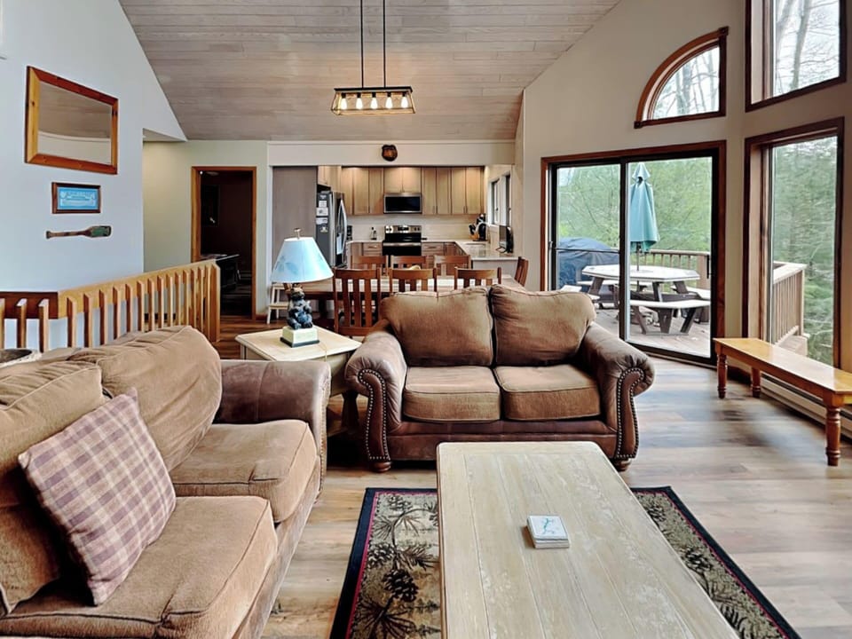House (4 Bedrooms) | Property amenity