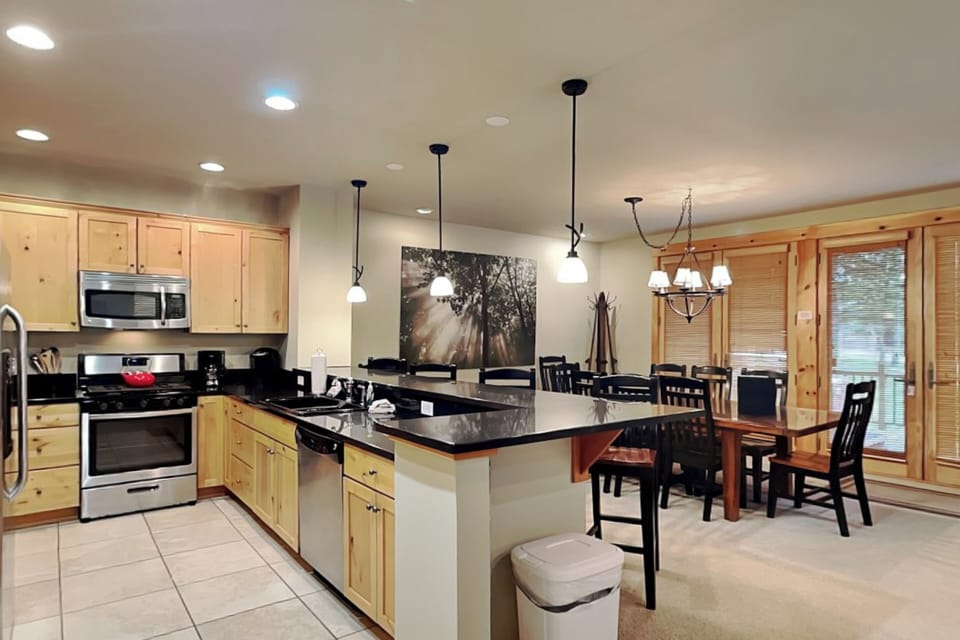 Studio (4 Bedrooms) | Property amenity