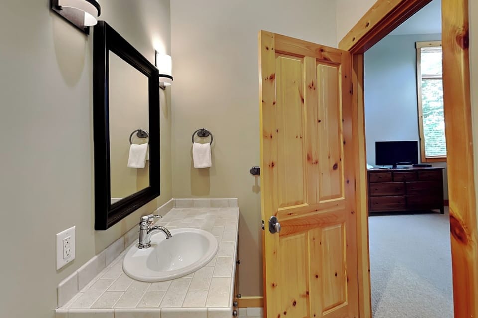 Retreat on Main Street by Taylor Made Deep Creek Cabin in McHenry