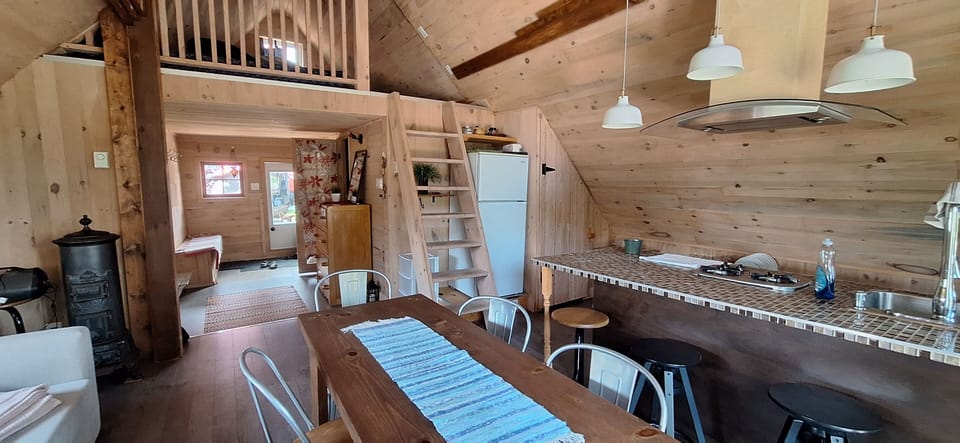 Comfort Cabin | Living area