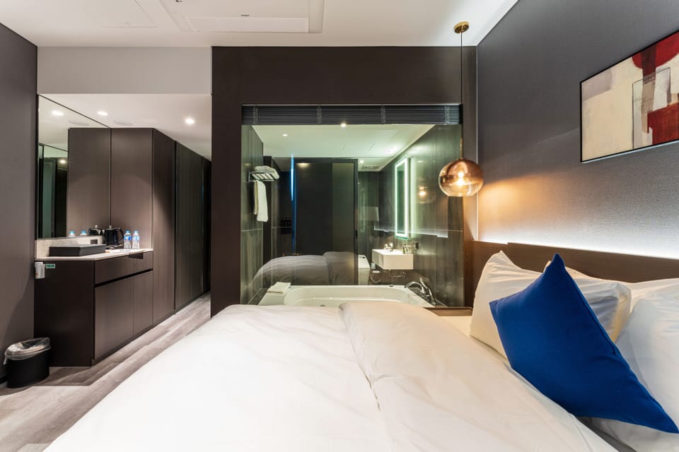 Executive Room | Premium bedding, free WiFi, bed sheets