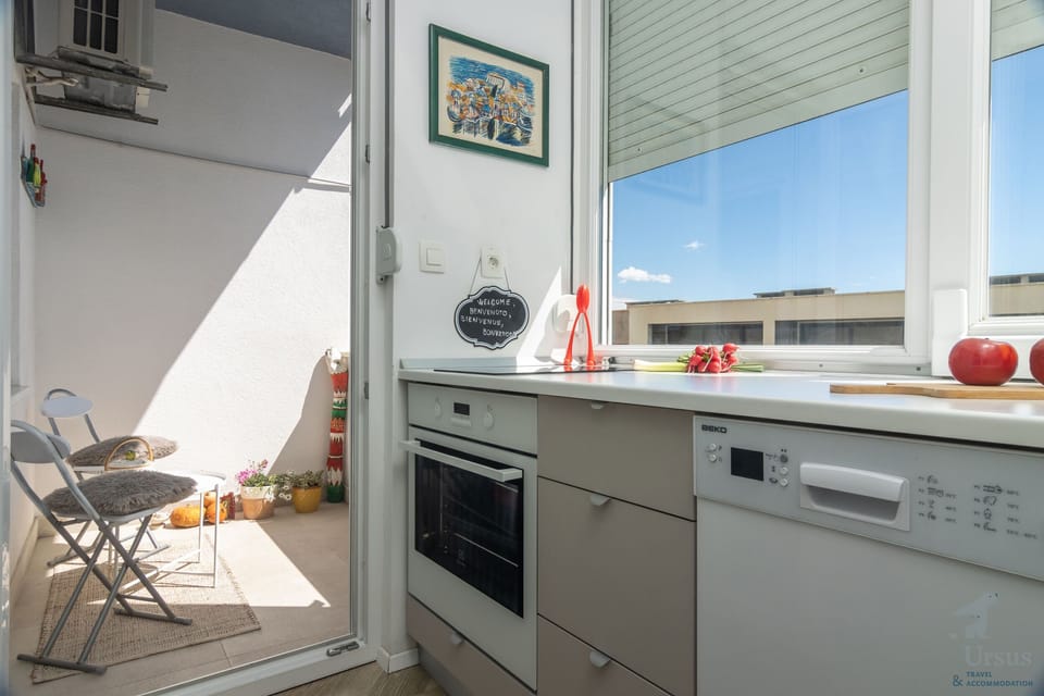 Apartment (A1) | Private kitchen | Coffee/tea maker, electric kettle, toaster, dining tables