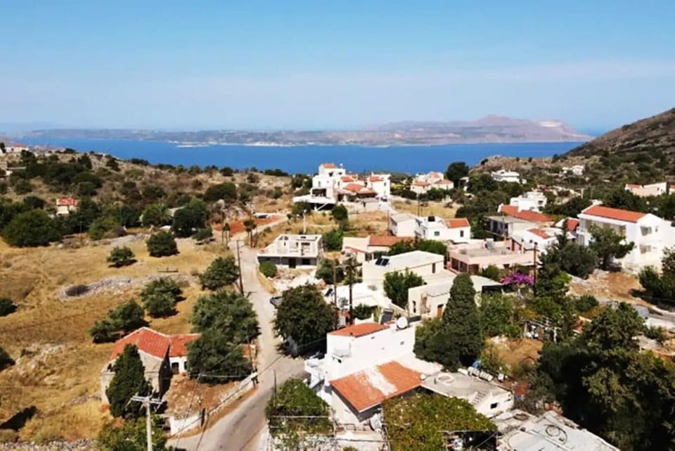 Drapanos village 