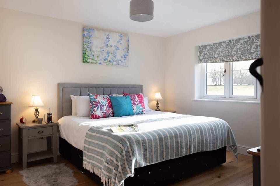Master bedroom in Arosfa