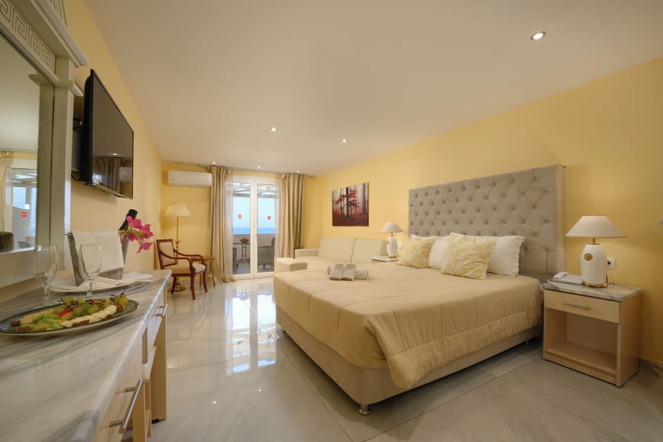 Rooftop Penthouse Room | In-room safe, free WiFi, bed sheets