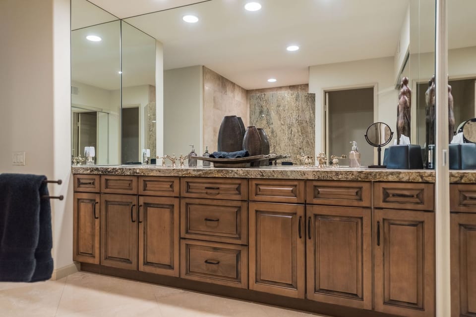 Master Bath Vanity