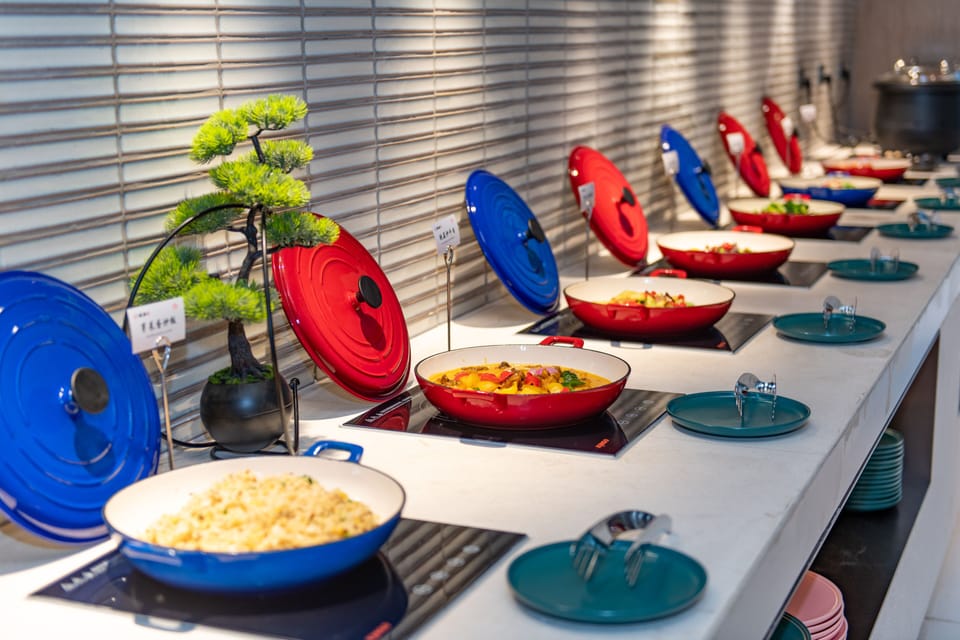 Breakfast buffet