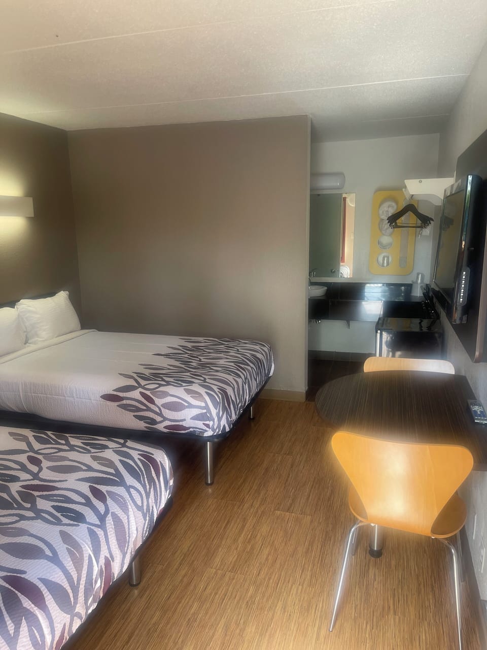 Deluxe Double Room | Free WiFi, bed sheets