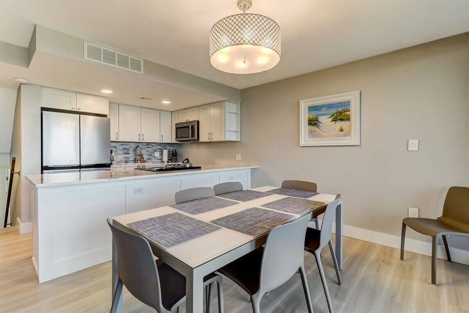 Open Concept Allows for Everyone to Stay Connected