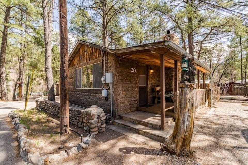 Cabin 20 is a large 2 bedroom 2 bath cabin.