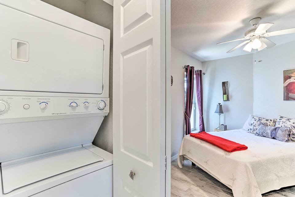 Laundry | Detergent Provided | 1st Floor