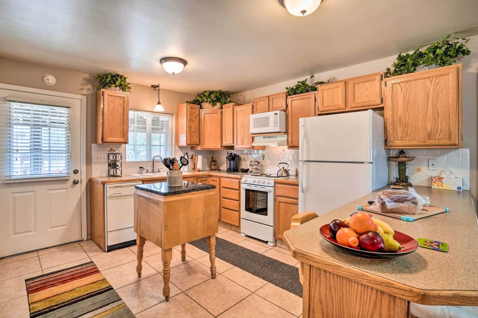 Kitchen | Fully Equipped