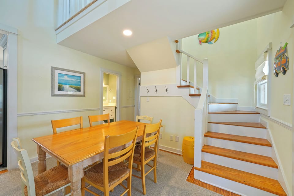 STAIRCASE LEADING TO BONUS LOFT W/QUEEN