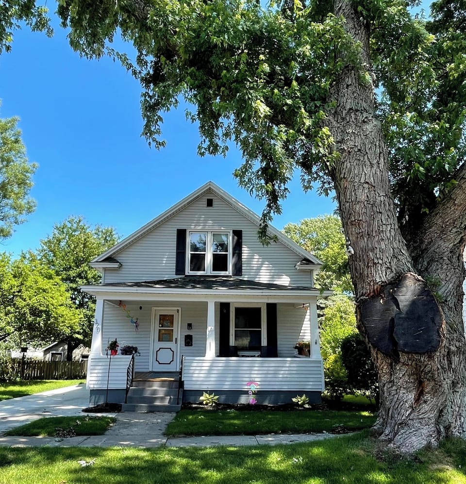 Front View from Lewis St - Front View from Lewis St