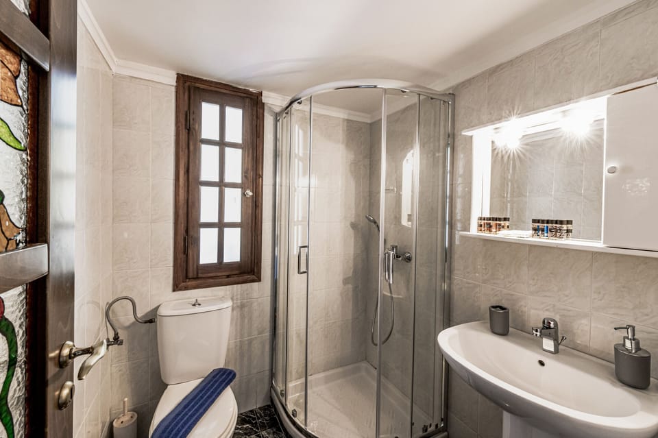  Dim Art Villa - with private pool