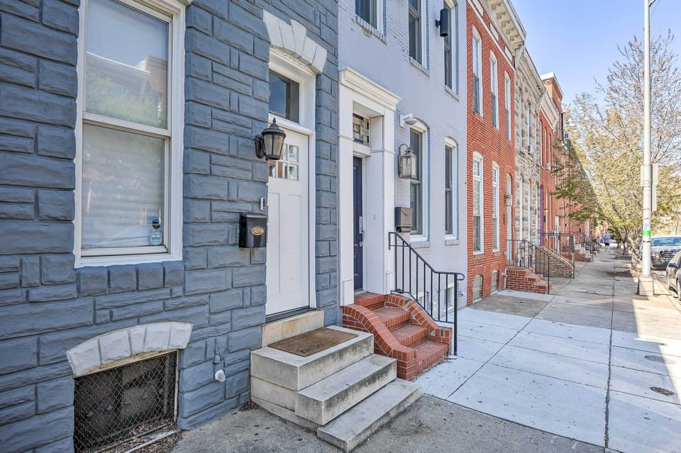 Exterior | Stairs Required for Entry