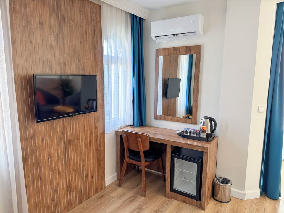 Minibar, desk, free cribs/infant beds, free WiFi