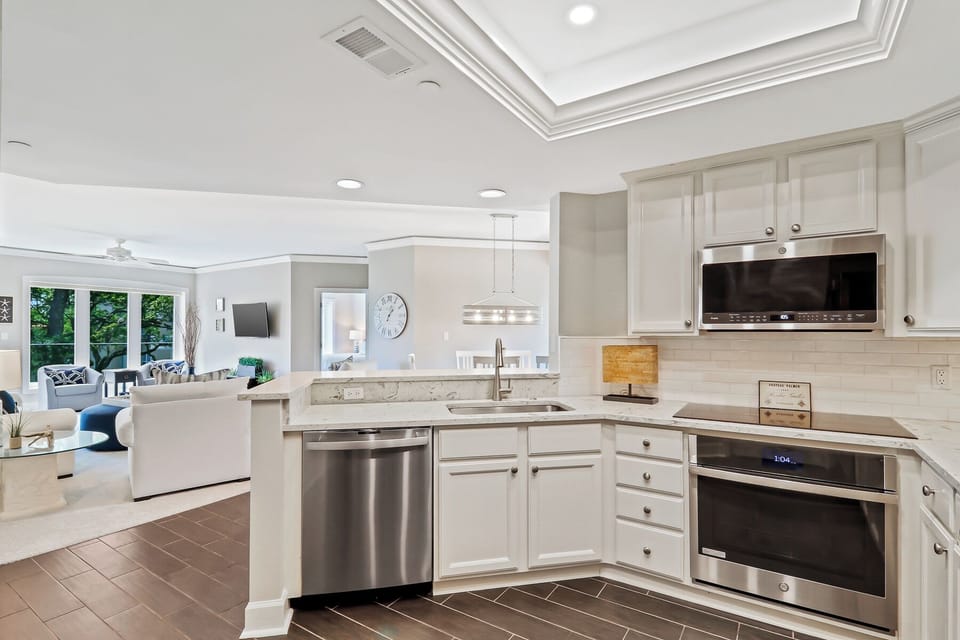 401 Windsor Place | Kitchen - 401 Windsor Place | Kitchen