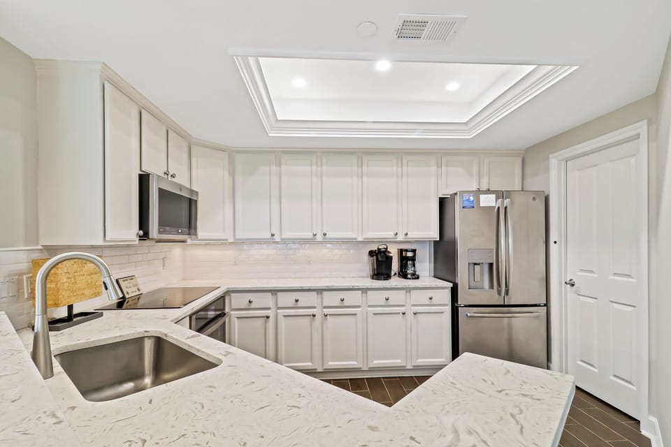 401 Windsor Place | Kitchen - 401 Windsor Place | Kitchen