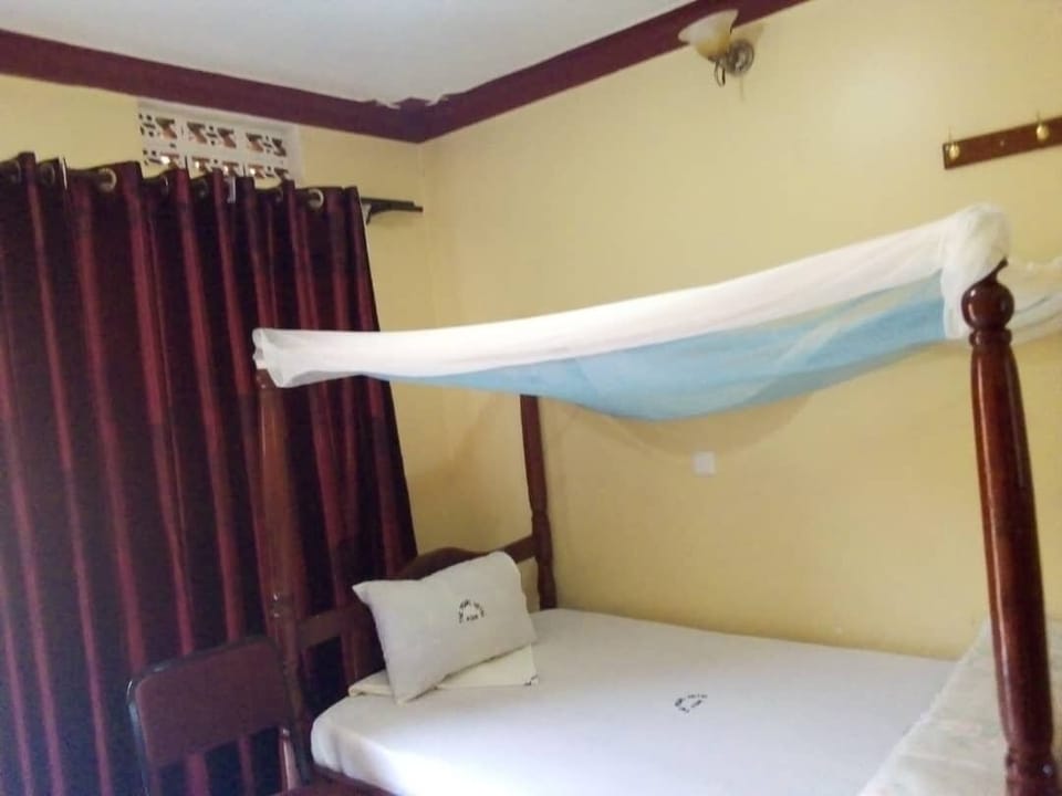 Standard Single Room | Individually furnished, desk, free WiFi