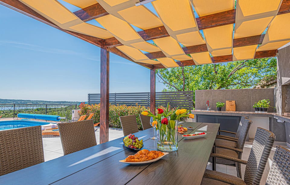 balcony-terrace