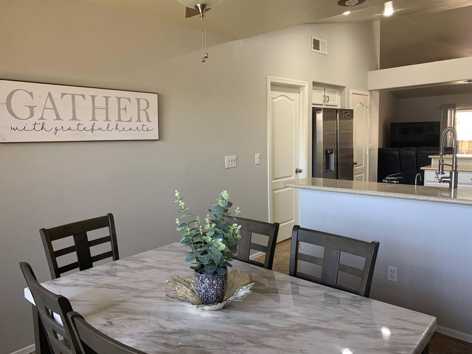 Breakfast Nook