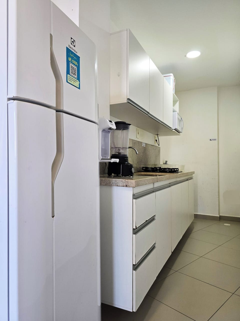 Apartment | Private kitchen | Microwave, blender, cookware/dishes/utensils, freezer