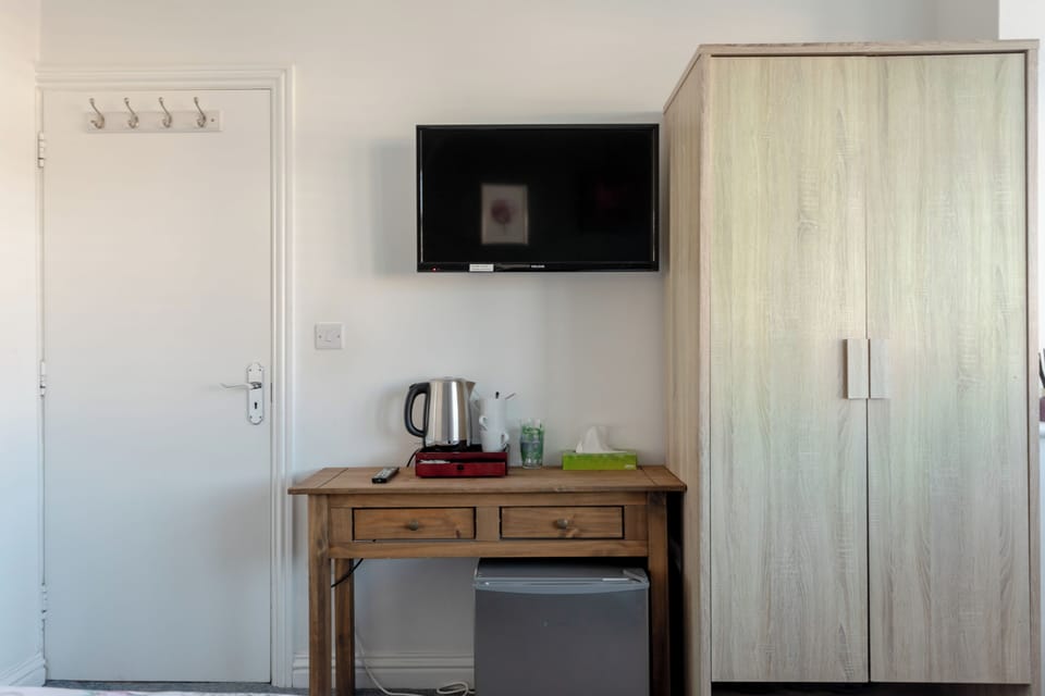 Shared Dormitory, 1 Bedroom, City View | Interior