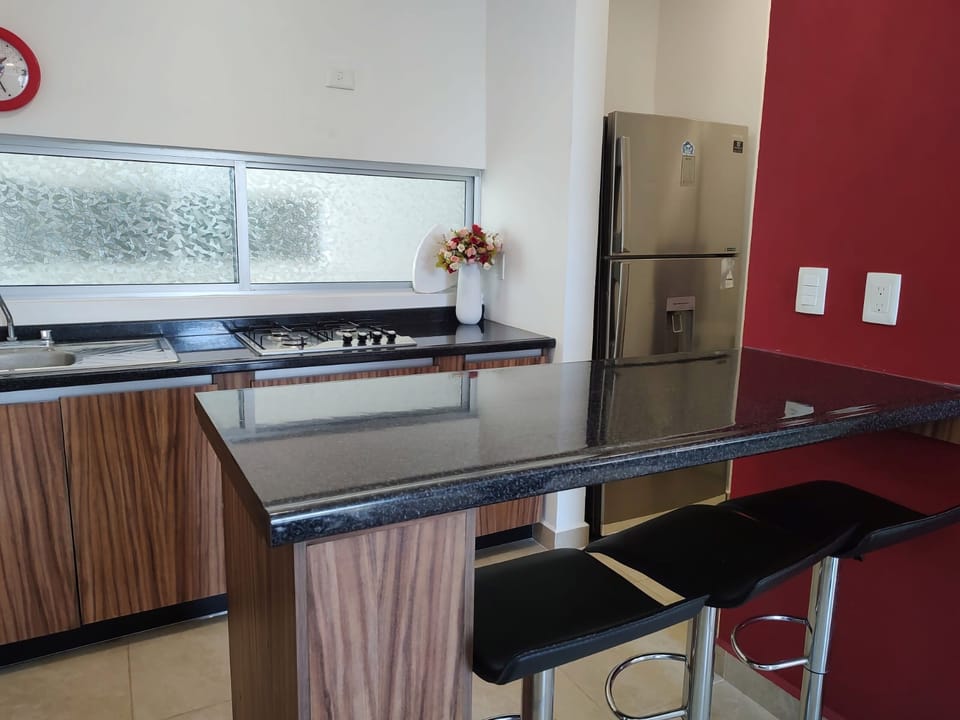 Apartment, 2 Bedrooms, Balcony, Garden View | Interior