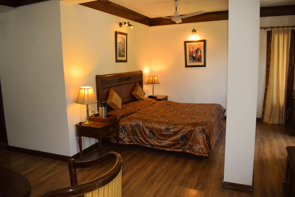 Himalayan View Room | Iron/ironing board, free WiFi