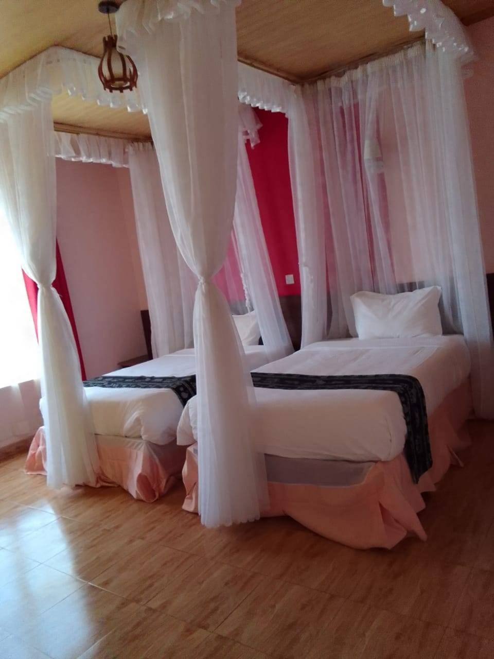 Standard Room | Free WiFi, bed sheets
