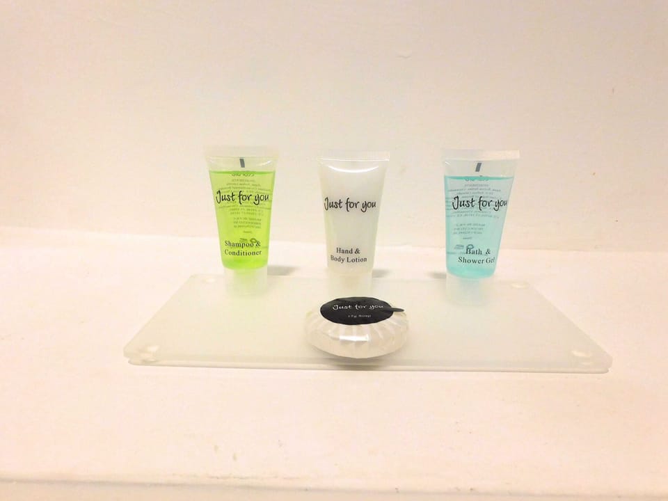 Bathroom amenities
