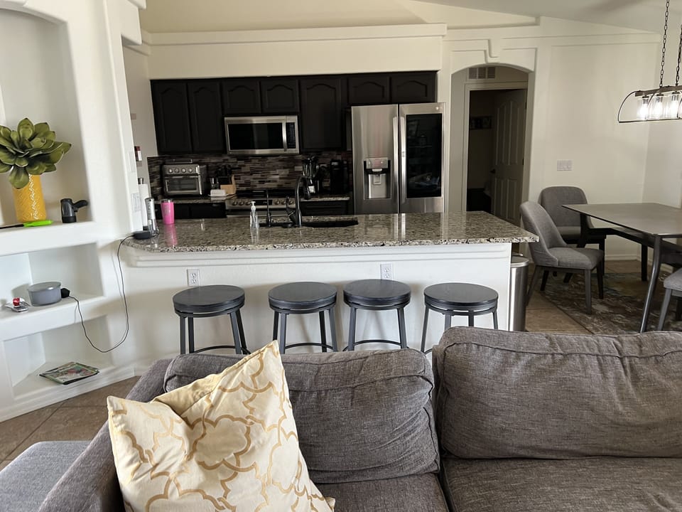 Countertop and dining table seating for family meals