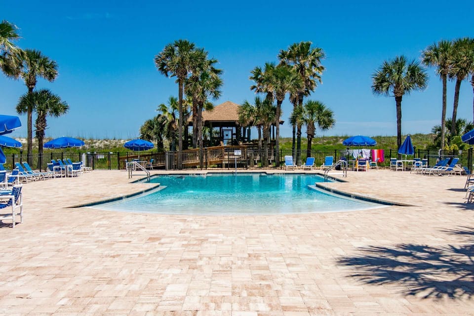 Condo (Ocean Villa's #76) | Exterior
