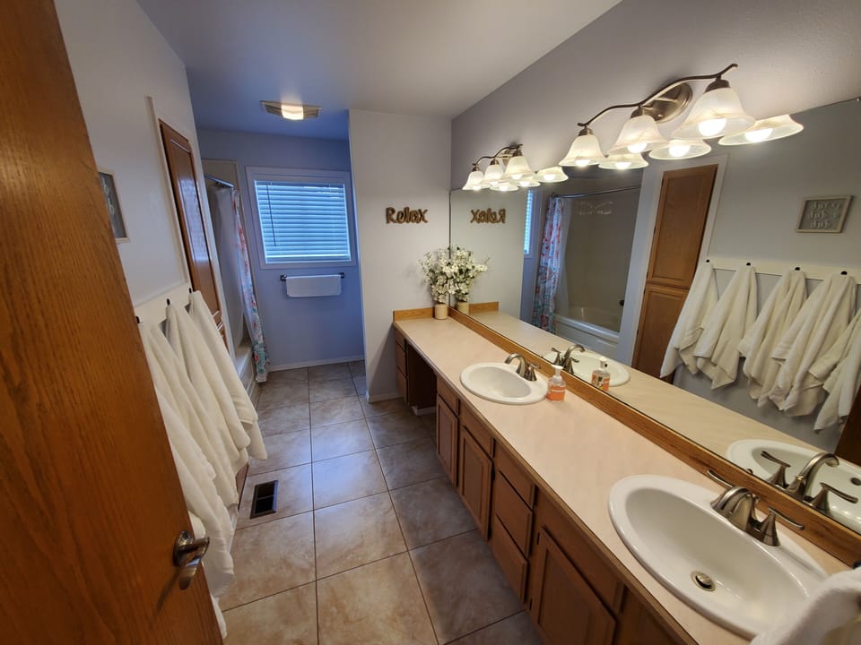 Upstairs bathroom