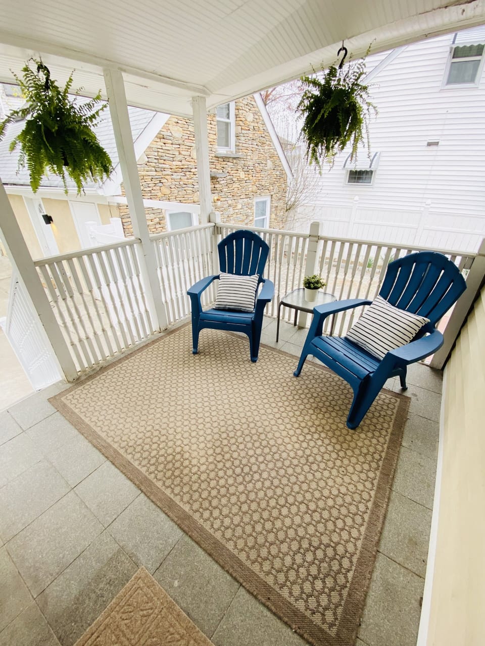 Private outdoor sitting 