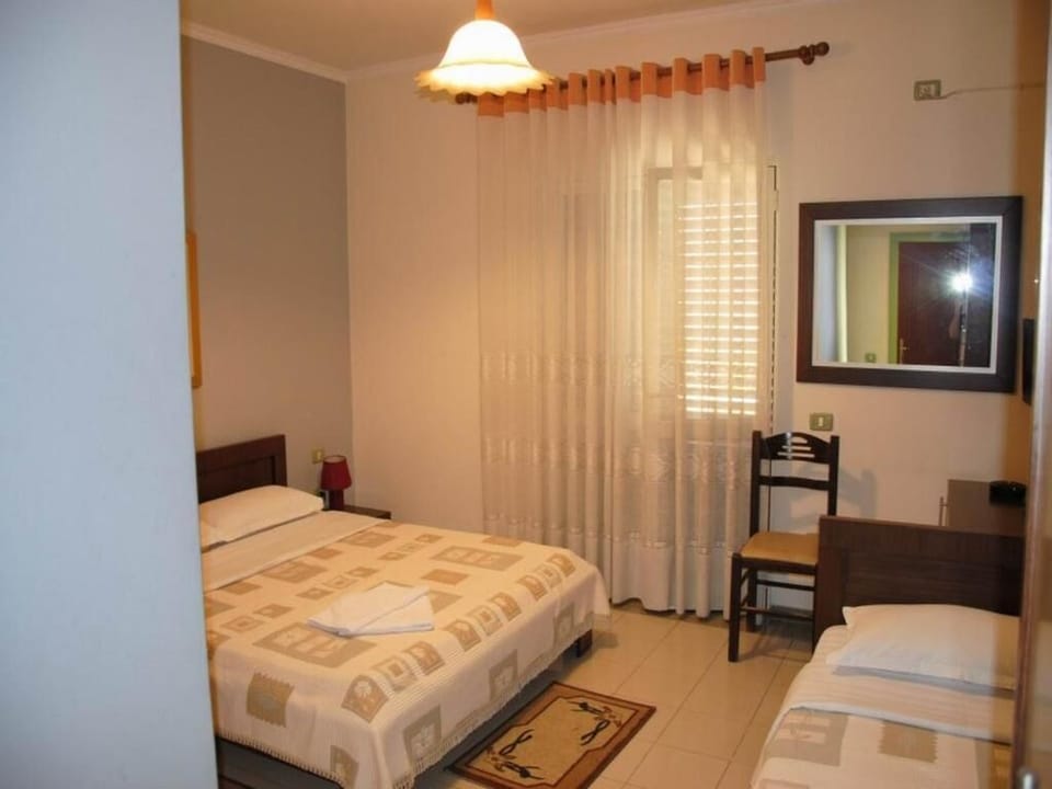 Triple Room | Premium bedding, minibar, iron/ironing board, WiFi (free)