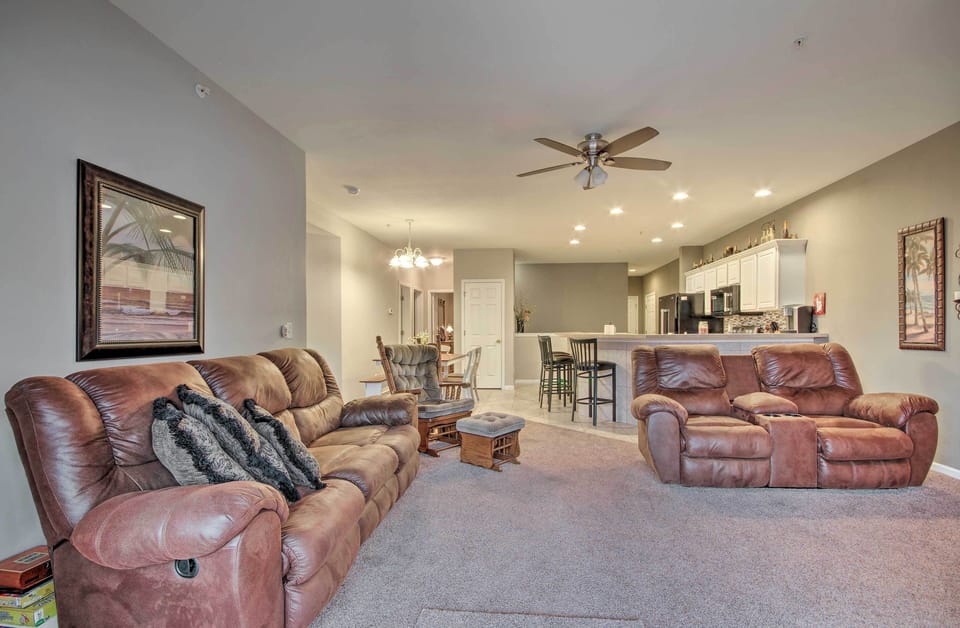 Living Room | Free WiFi