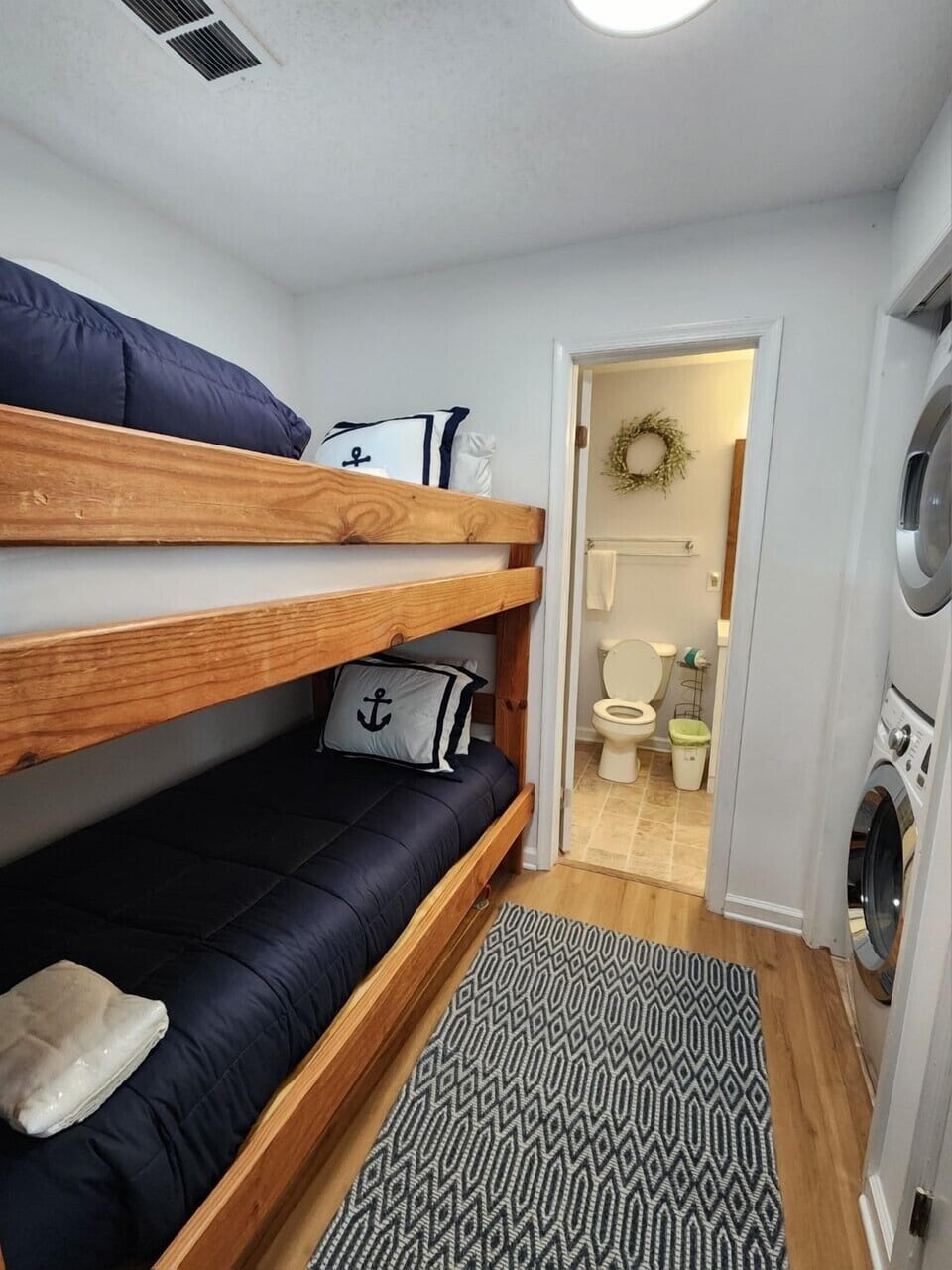 Bunk Bedroom