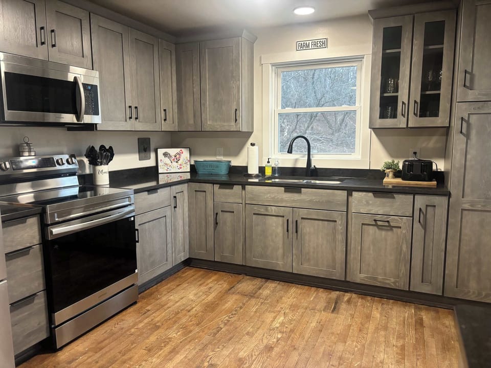 Brand new updated kitchen