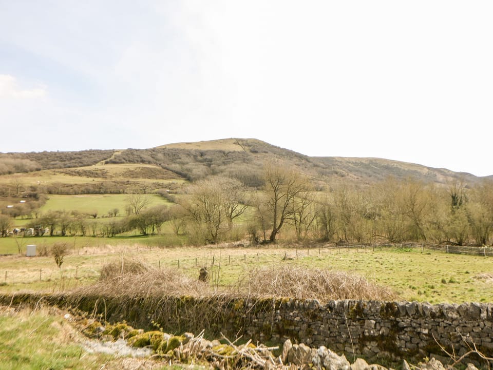 Cottage | Property grounds