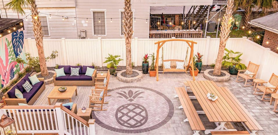 Perfect Location, Central to Historic Downtown Charleston