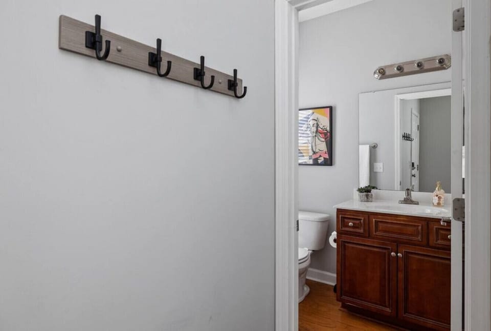 Half Bathroom 1