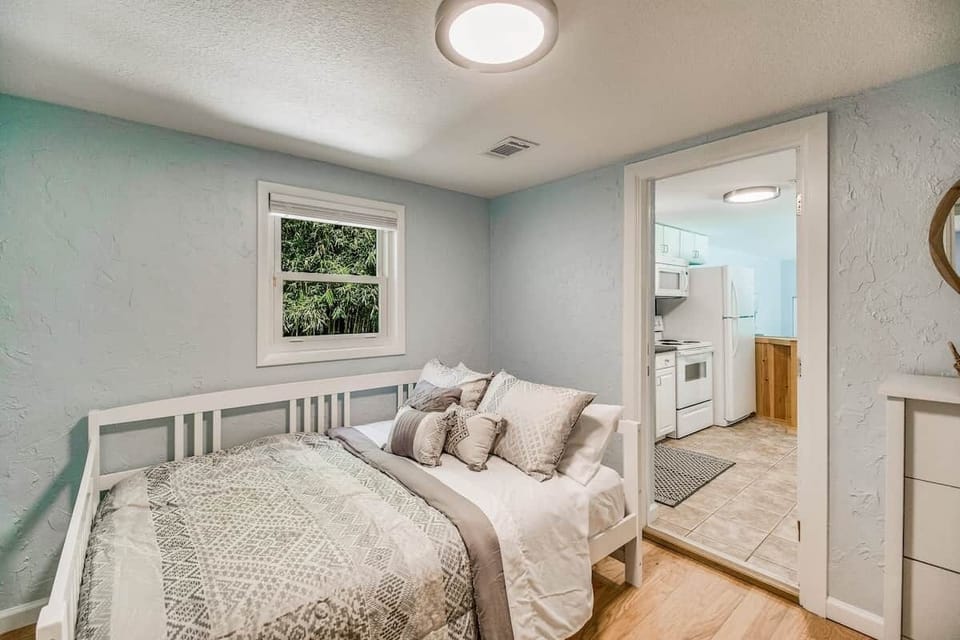 Full-size day bed. Perfect to keep little ones close to sleeping parents.