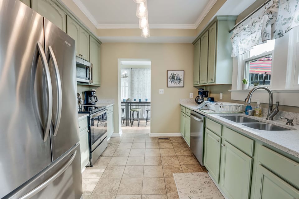 Generous sized kitchen, fully stocked, drip coffee maker