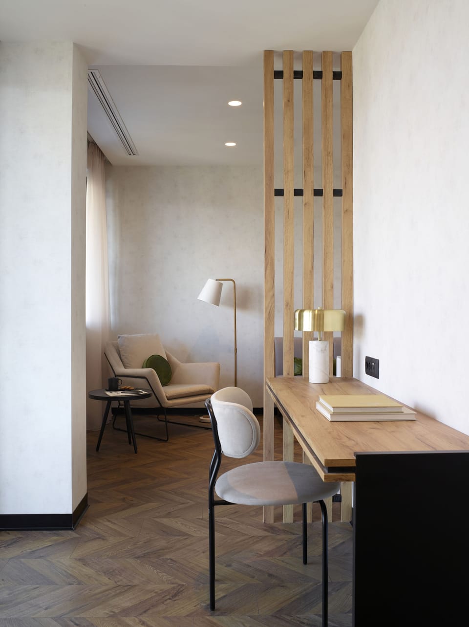 The Port Square Suite | Living area