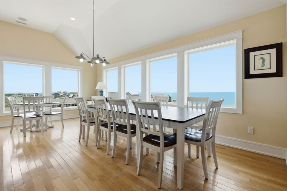 Third Level Dining Area